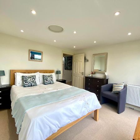 A Secluded Self Contained Country Suite With A View - Parking, Easy Access To Bath Corsham Dış mekan fotoğraf