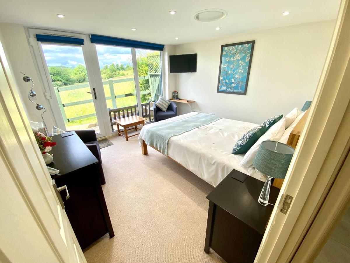 A Secluded Self Contained Country Suite With A View - Parking, Easy Access To Bath Corsham Dış mekan fotoğraf