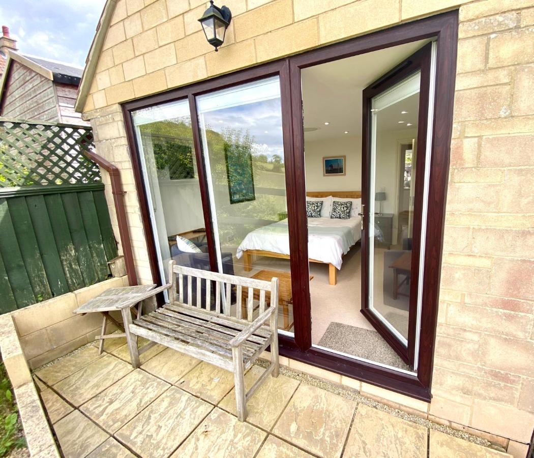 A Secluded Self Contained Country Suite With A View - Parking, Easy Access To Bath Corsham Dış mekan fotoğraf