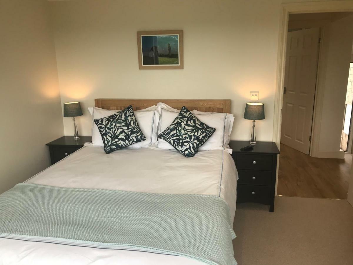 A Secluded Self Contained Country Suite With A View - Parking, Easy Access To Bath Corsham Dış mekan fotoğraf